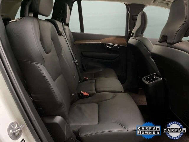 2025 Volvo XC90 B6 Plus Bright Theme 7P