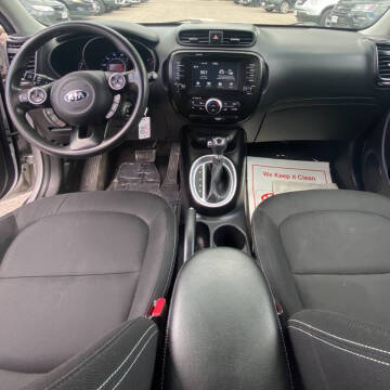 2018 Kia Soul +