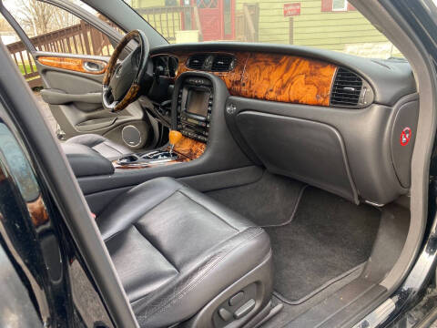 2004 Jaguar XJ-Series XJ8