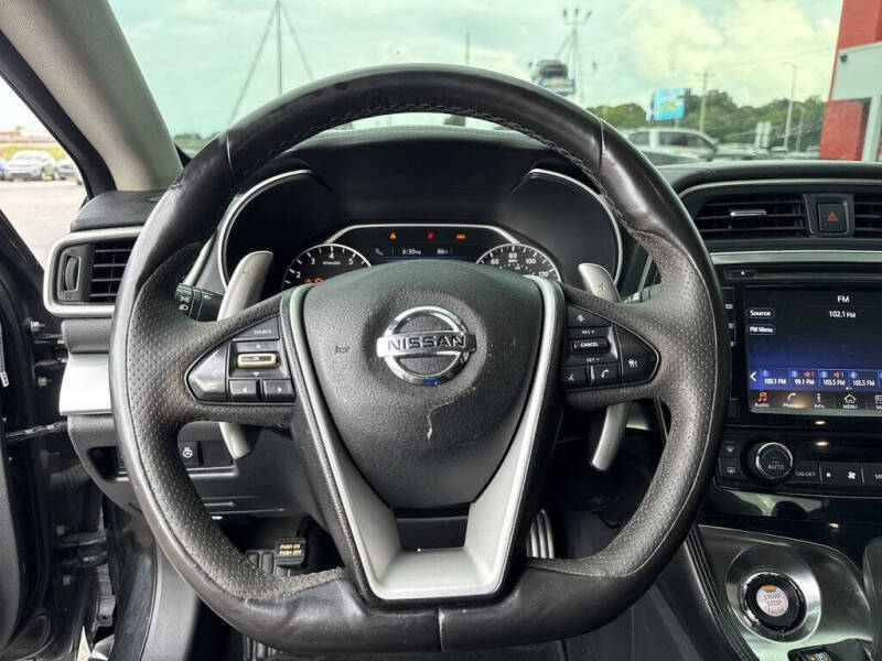 2017 Nissan Maxima