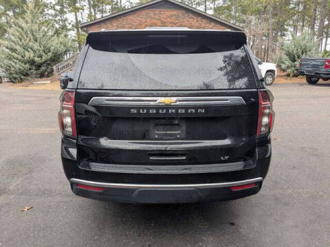 2024 Chevrolet Suburban LT