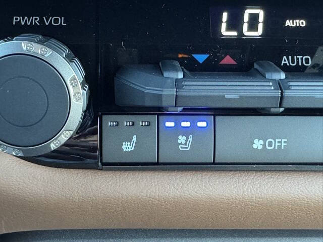 2026 Toyota Tundra 1794 Edition HV