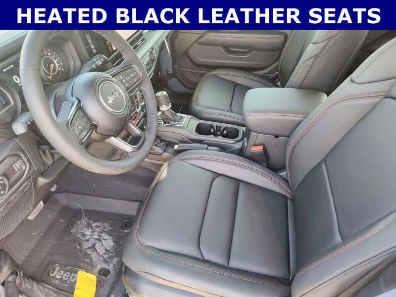 2026 Jeep Gladiator Shadow Ops