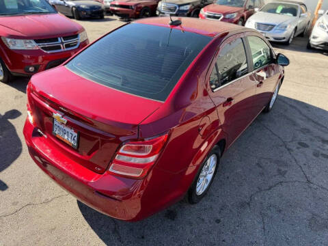2019 Chevrolet Sonic LT Auto