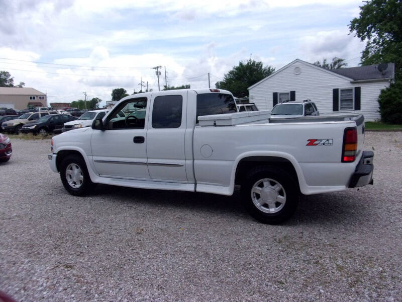 2004 GMC Sierra 1500 for sale at VANDALIA AUTO SALES in Vandalia MO