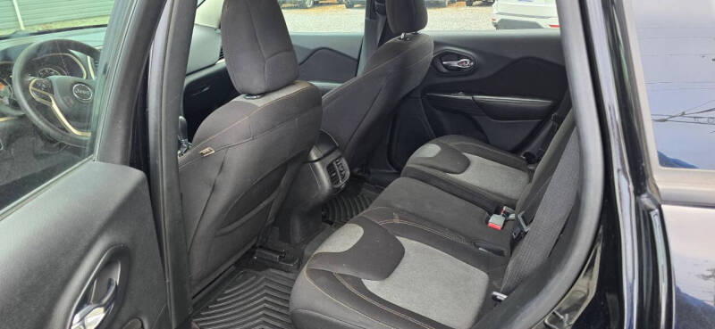 2017 Jeep Cherokee