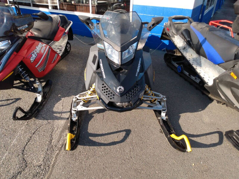 2008 Ski-Doo RENEGADE 600 for sale at Ripley & Fletcher Pre-Owned Sales & Service in Farmington ME