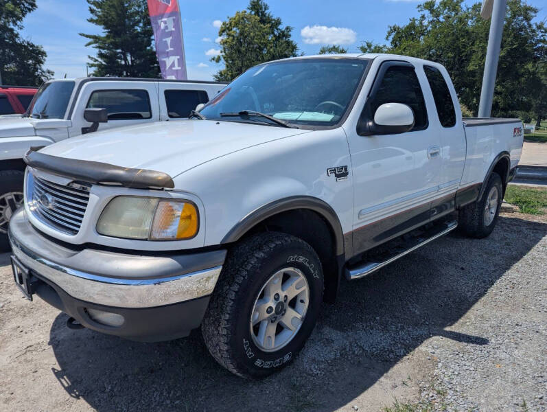 2003 Ford F-150 Lariat