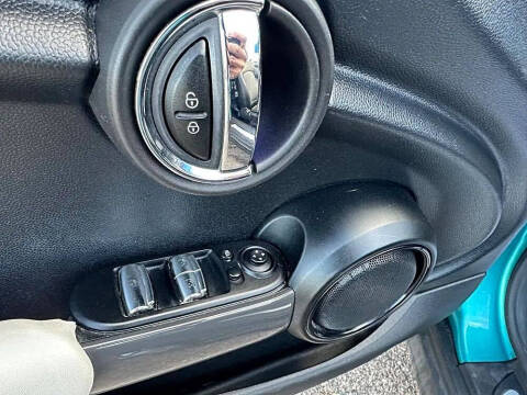 2017 MINI Convertible Cooper