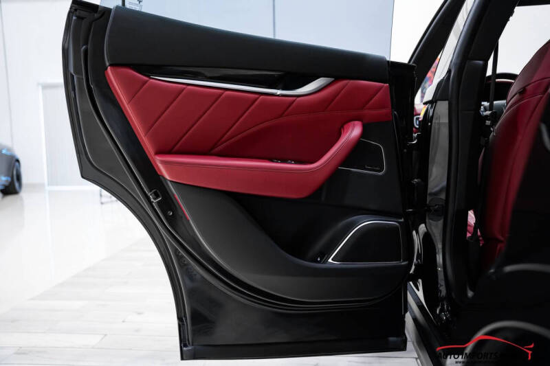 2022 Maserati Levante Modena S