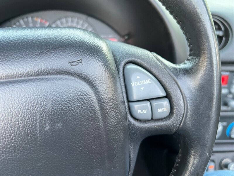 2002 Pontiac Firebird 33