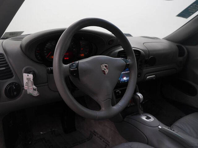 2003 Porsche 911 Carrera