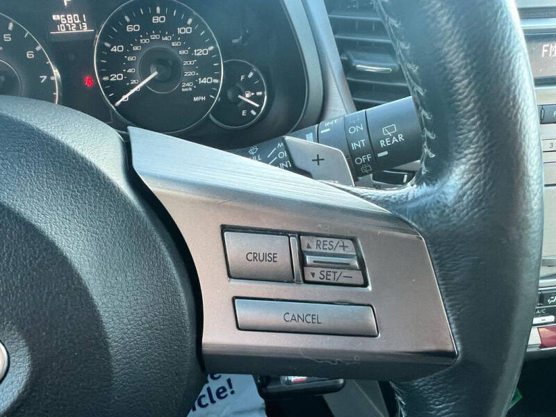 2011 Subaru Outback 2.5i Premium