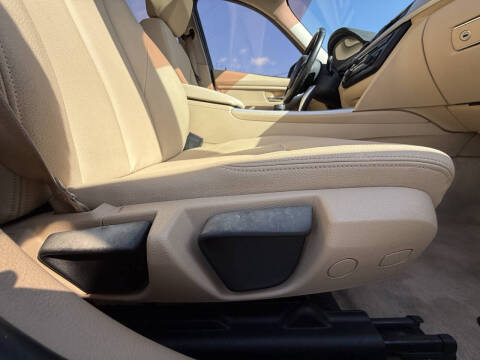 2015 BMW 3 Series 320i xDrive