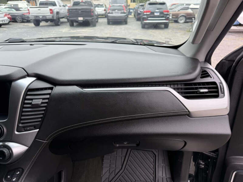 2017 Chevrolet Suburban Premier