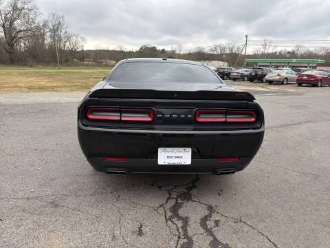 2018 Dodge Challenger SXT