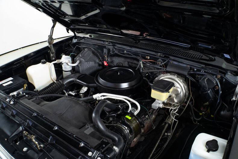 1987 Chevrolet R/V 10 Series