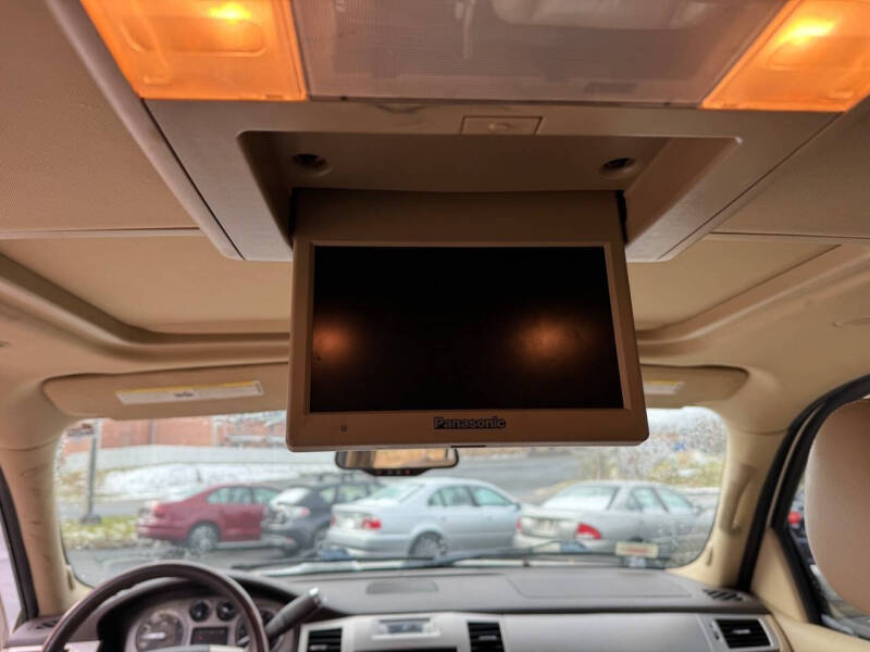 2010 Cadillac Escalade ESV Premium