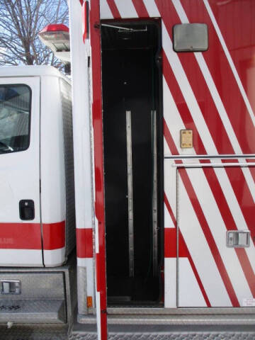 2000 Freightliner FL60