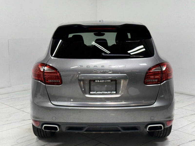 2012 Porsche Cayenne S