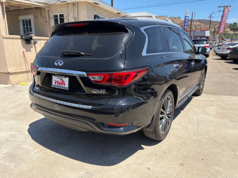 2017 Infiniti QX60