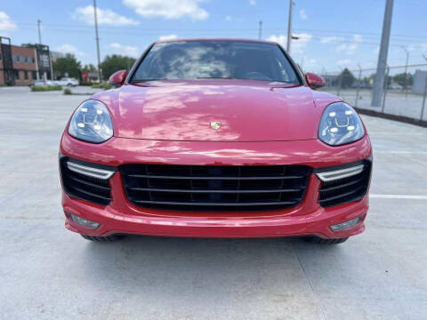 2016 Porsche Cayenne for sale at Freedom Motors in Lincoln NE