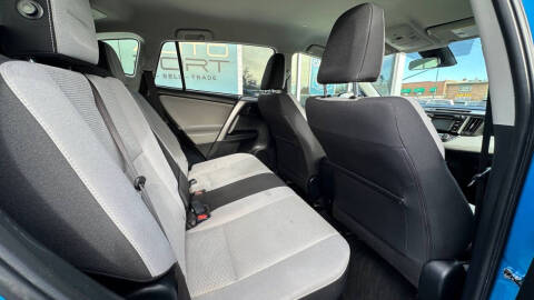 2017 Toyota RAV4 Hybrid XLE