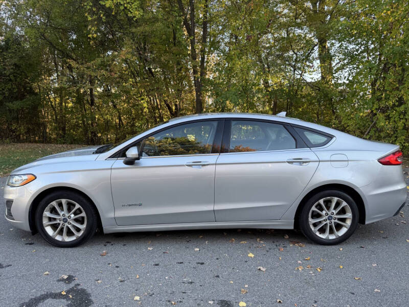 2019 Ford Fusion Hybrid SE