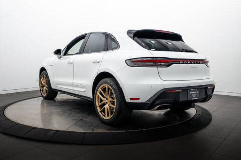 2025 Porsche Macan