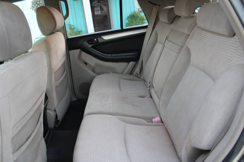 2005 Toyota 4Runner SR5