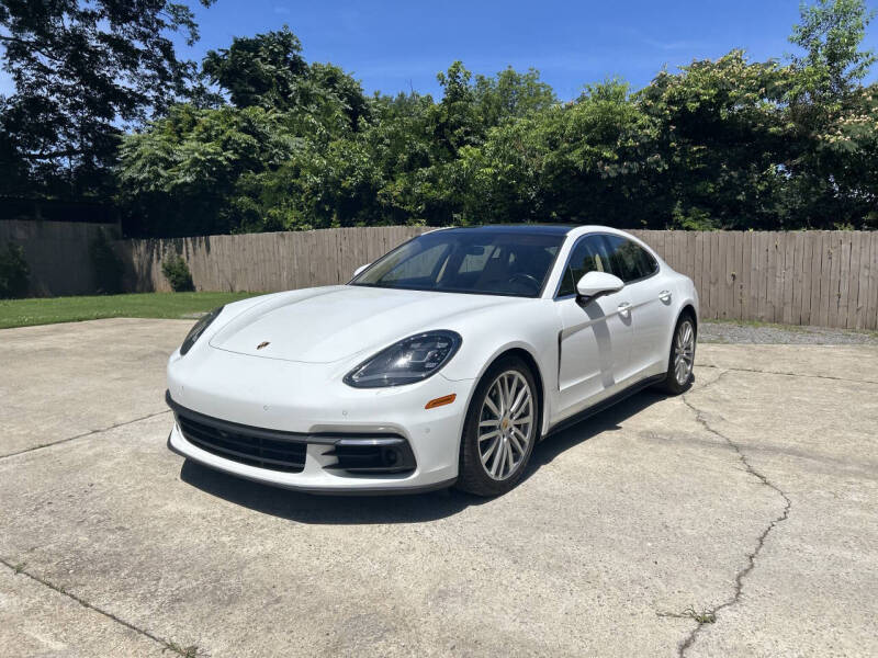 2018 Porsche Panamera