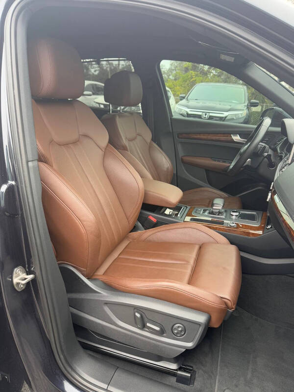 2018 Audi Q5 2.0T quattro Premium Plus