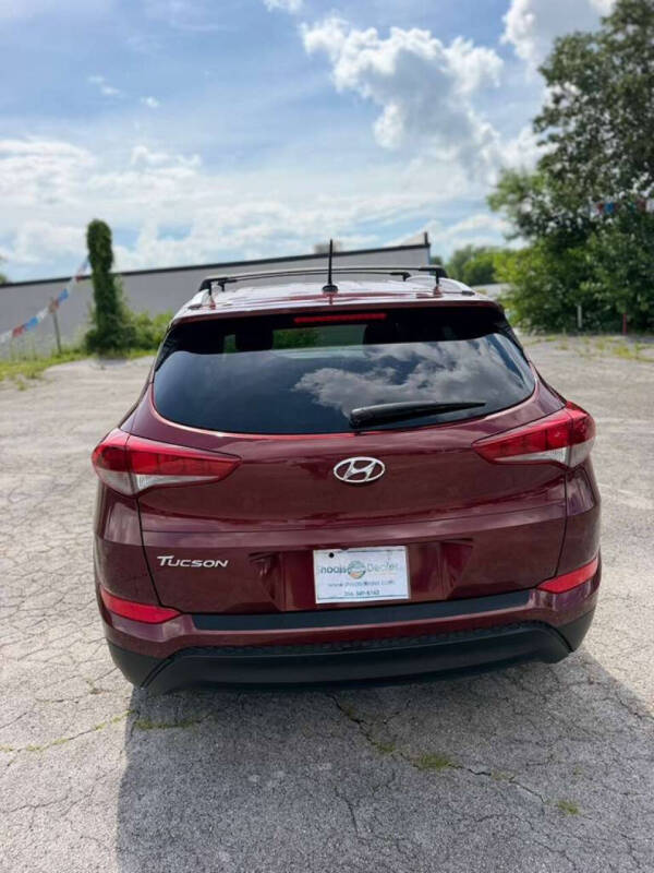 2016 Hyundai Tucson SE