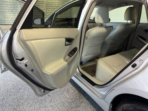 2011 Toyota Prius Two