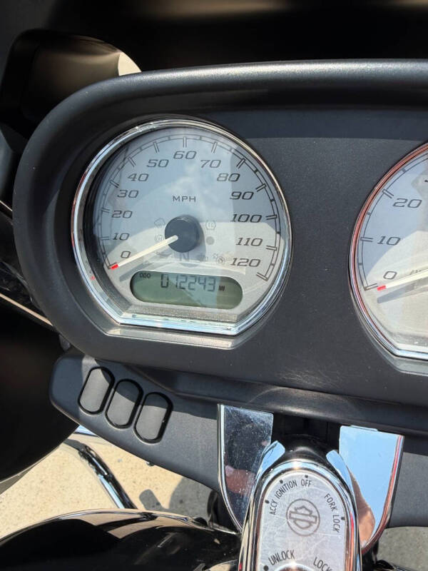 2021 Harley-Davidson Road Glide FLTRX