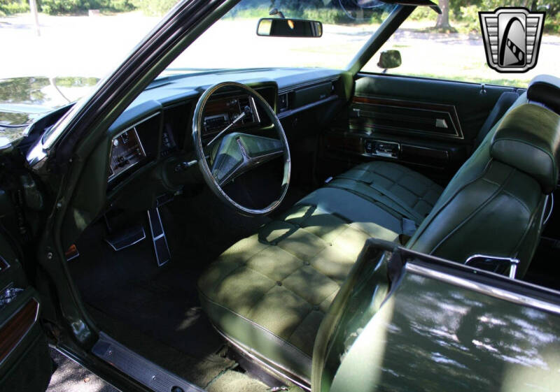 1972 Oldsmobile Ninety Eight LS