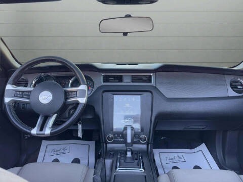 2014 Ford Mustang V6