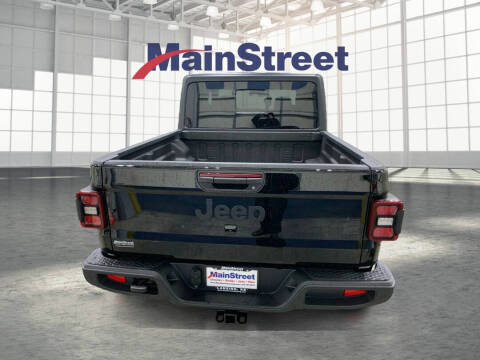 2026 Jeep Gladiator Willys