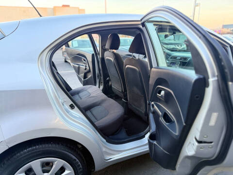 2016 Kia Rio 5-Door LX