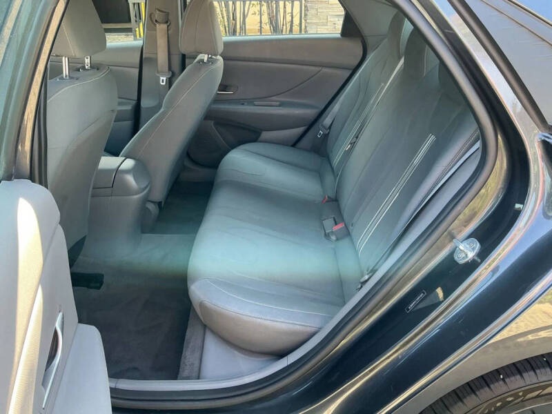 2021 Hyundai Elantra