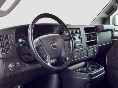 2023 GMC Savana 3500