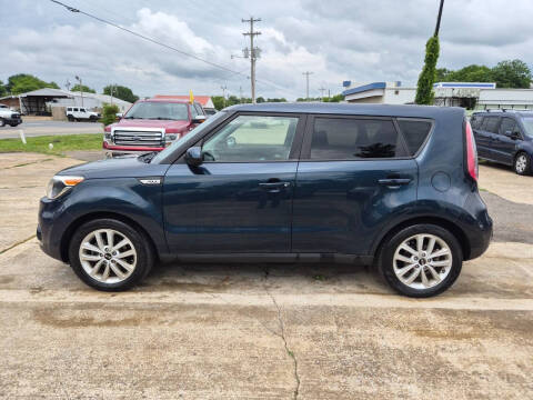 2018 Kia Soul +