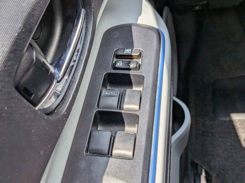 2012 Toyota Prius c