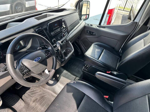 2023 Ford Transit 250