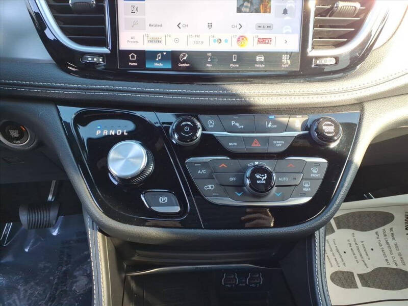 2024 Chrysler Pacifica Limited