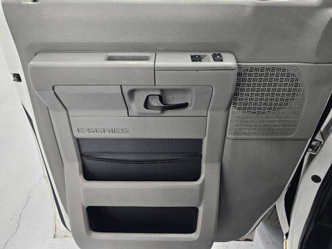 2013 Ford E-Series E-150