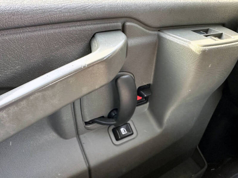 2018 Chevrolet Express 2500