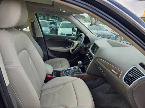2012 Audi Q5 3.2 quattro Premium Plus