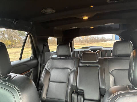 2017 Ford Explorer Limited