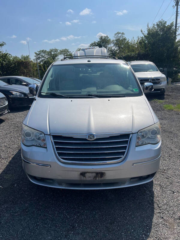 2009 Chrysler Town and Country Limited